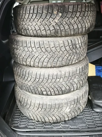 Зимние шины Michelin 225/65 17 4 шт - Запчасти в Нижний Новгород