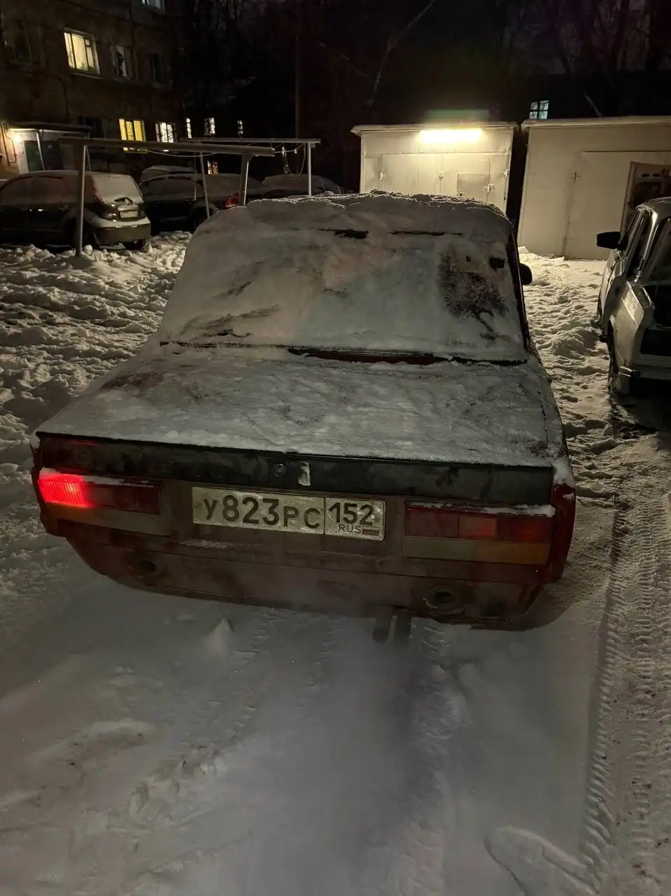 ВАЗ 2107 2006 года с незначительными повреждениями
