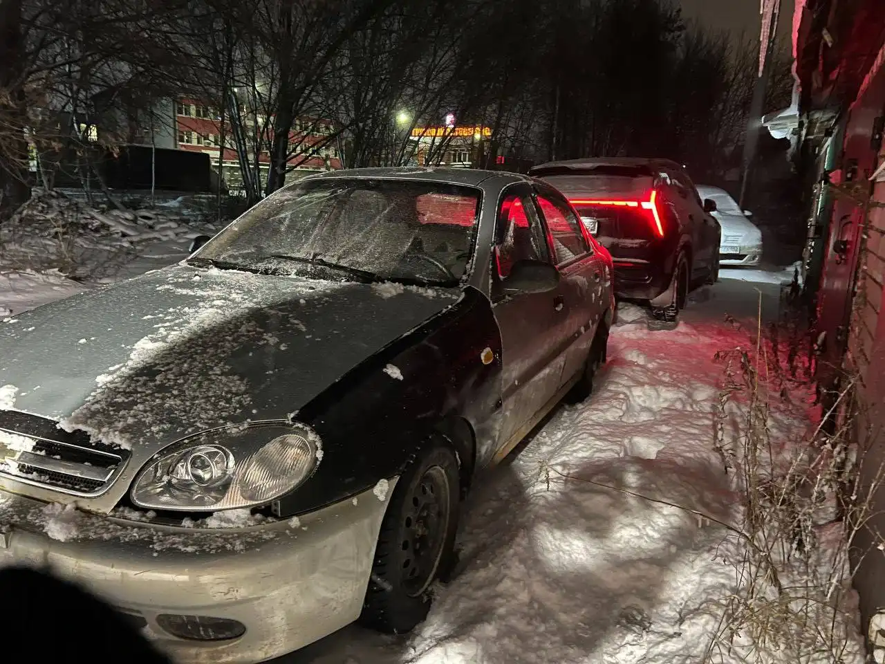 Продам Daewoo Lanos с автозапуском и новыми деталями