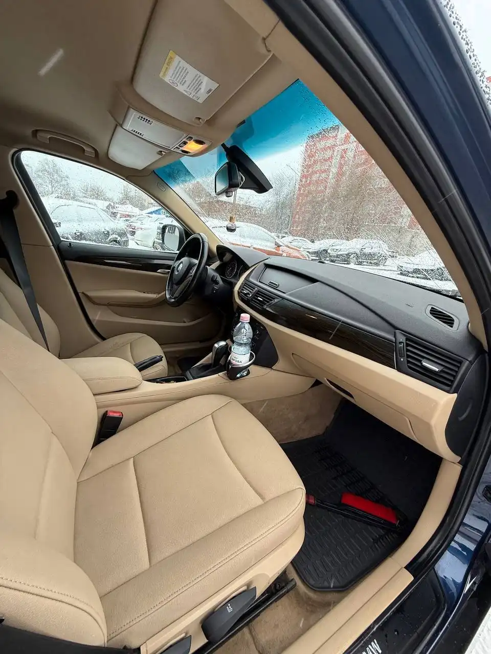 BMW X1 E84 2012 года с полным приводом и автоматической КПП