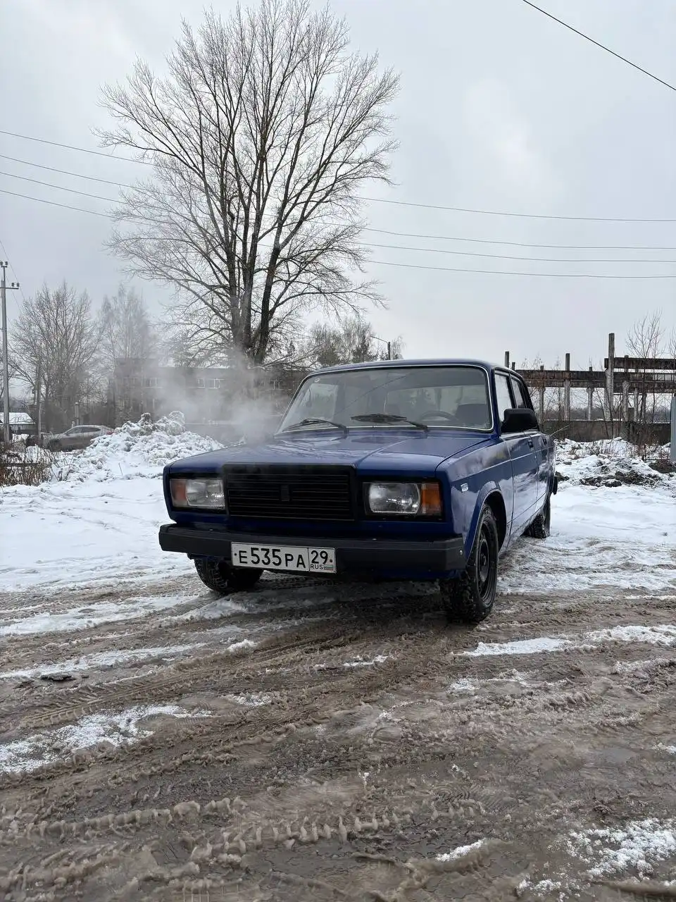 Продажа автомобиля 2006 года с инжектором