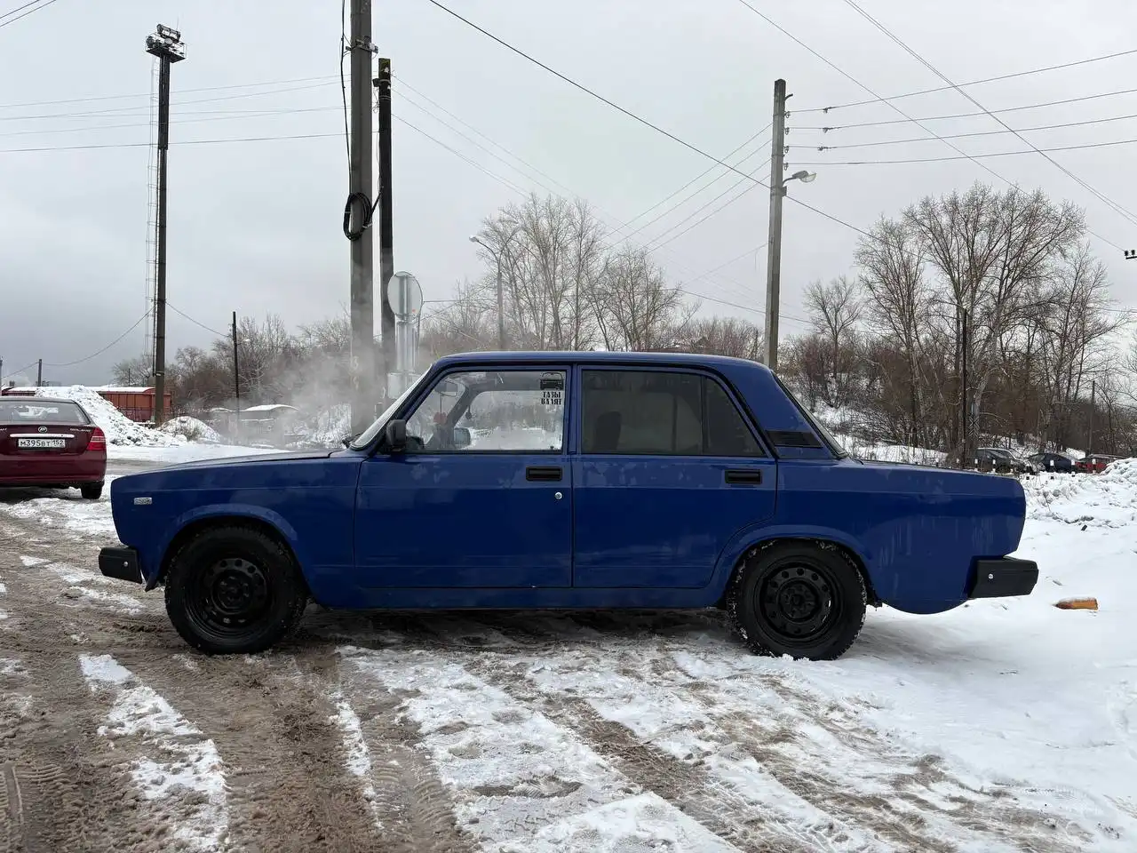 Продажа автомобиля 2006 года с инжектором