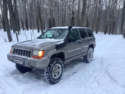 Jeep Wrangler с чистокровным двигателем 5.9 и тюнингом - Авто в Нижний Новгород