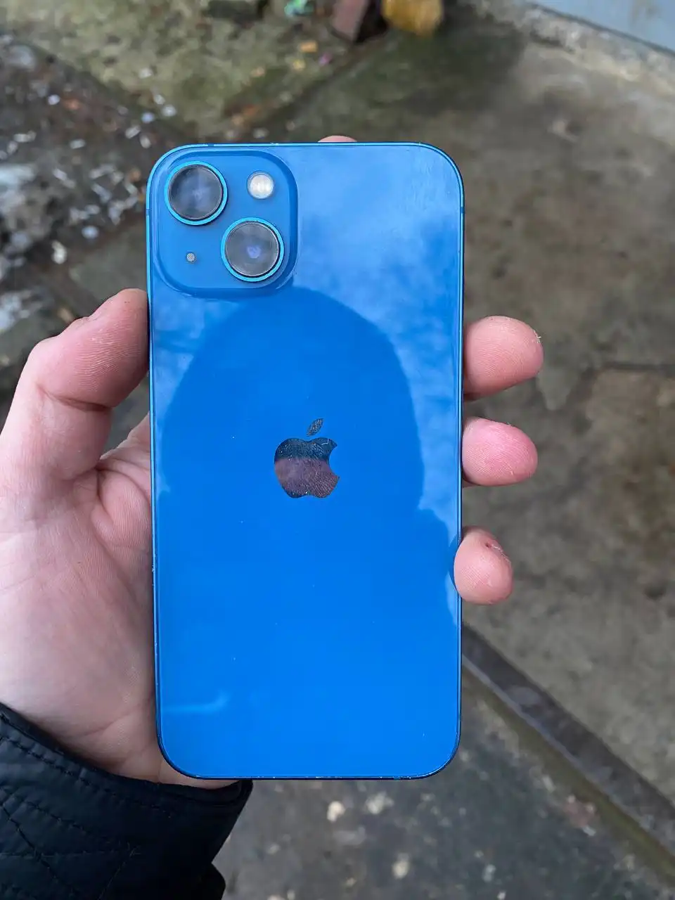 Продам iPhone 13 128GB Blue