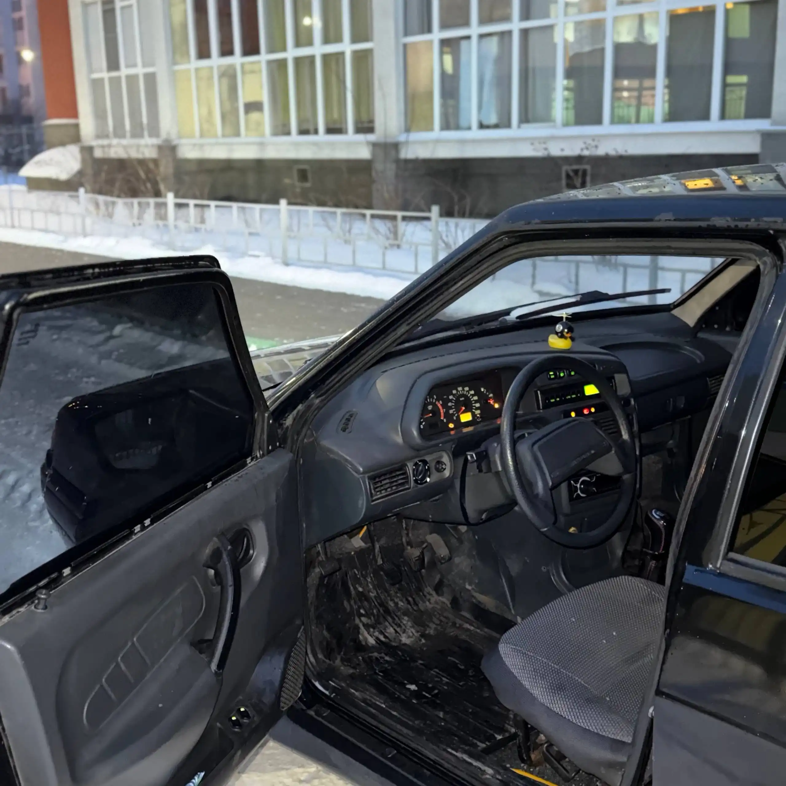 Продам ВАЗ 2114 2011 года в отличном состоянии