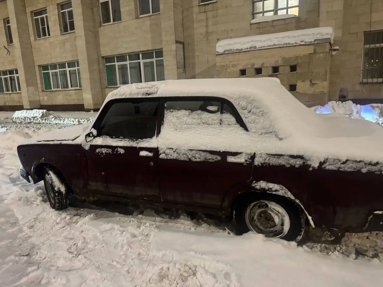 Продам ВАЗ 2107 карбюратор 4 года - Легковые автомобили (Авто) в Нижний Новгород