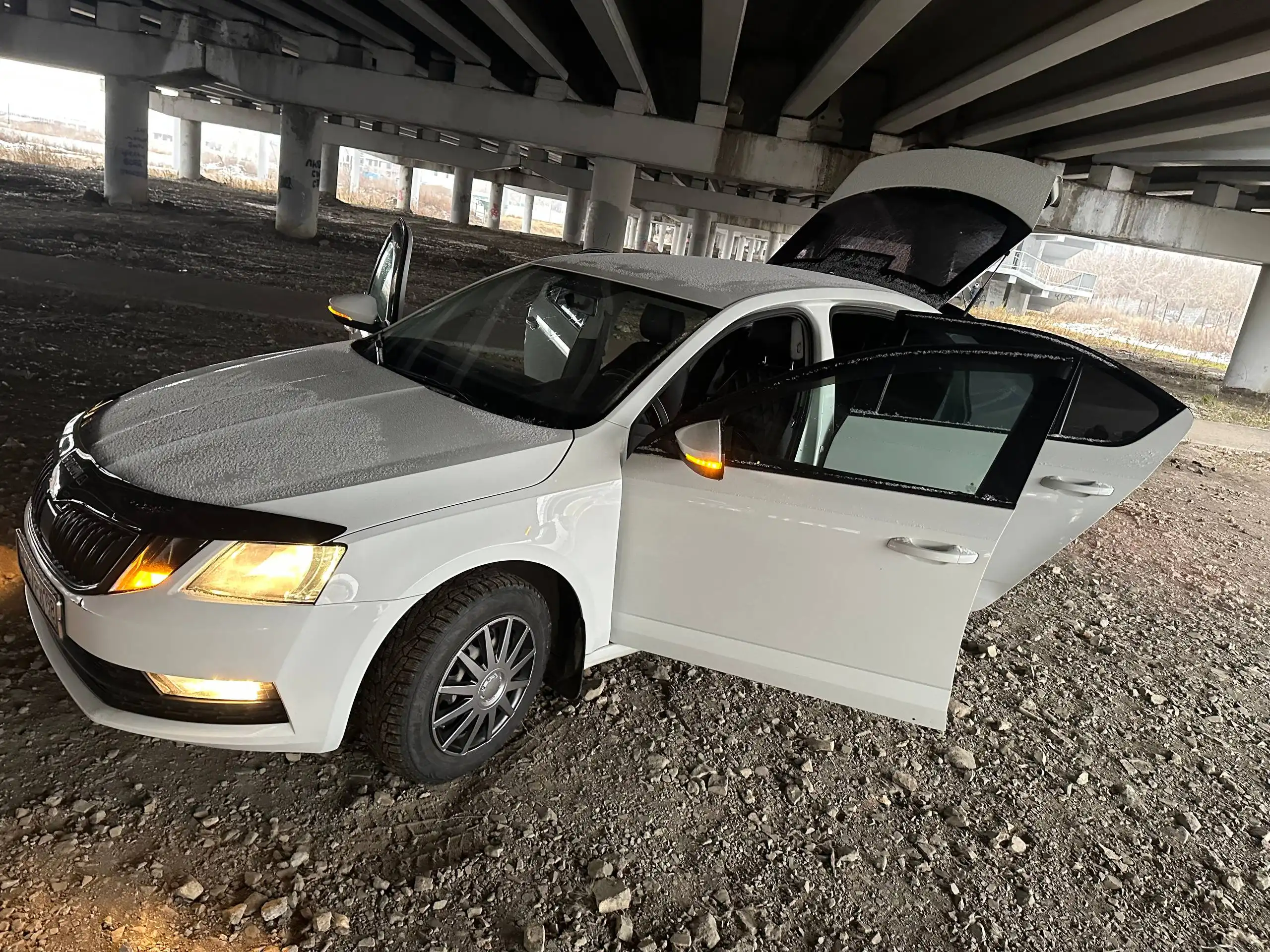 Skoda Octavia 1.6 л АКПП, пробег 186 тыс км, Челябинск - Легковые автомобили (Авто) в Челябинск