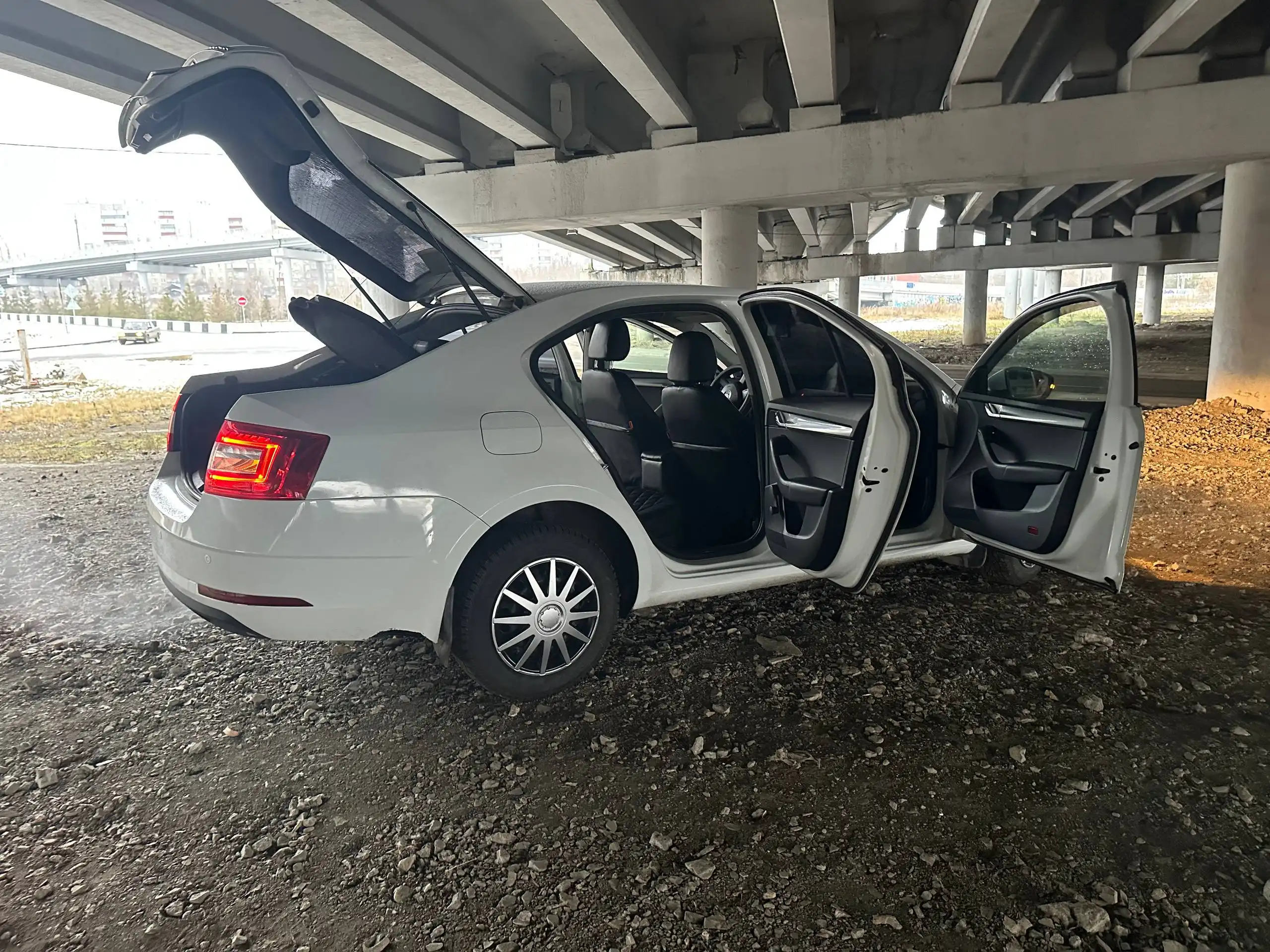 Skoda Octavia 1.6 л АКПП, пробег 186 тыс км, Челябинск - Легковые автомобили (Авто) в Челябинск