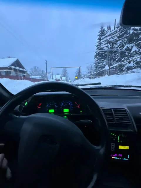 Продажа автомобиля ВАЗ 2107 2005 года - Автомагнитолы в Нижний Новгород