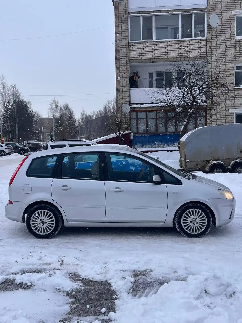 Продажа автомобиля 8 лет, 2 литра, автомат - Авто в Нижний Новгород