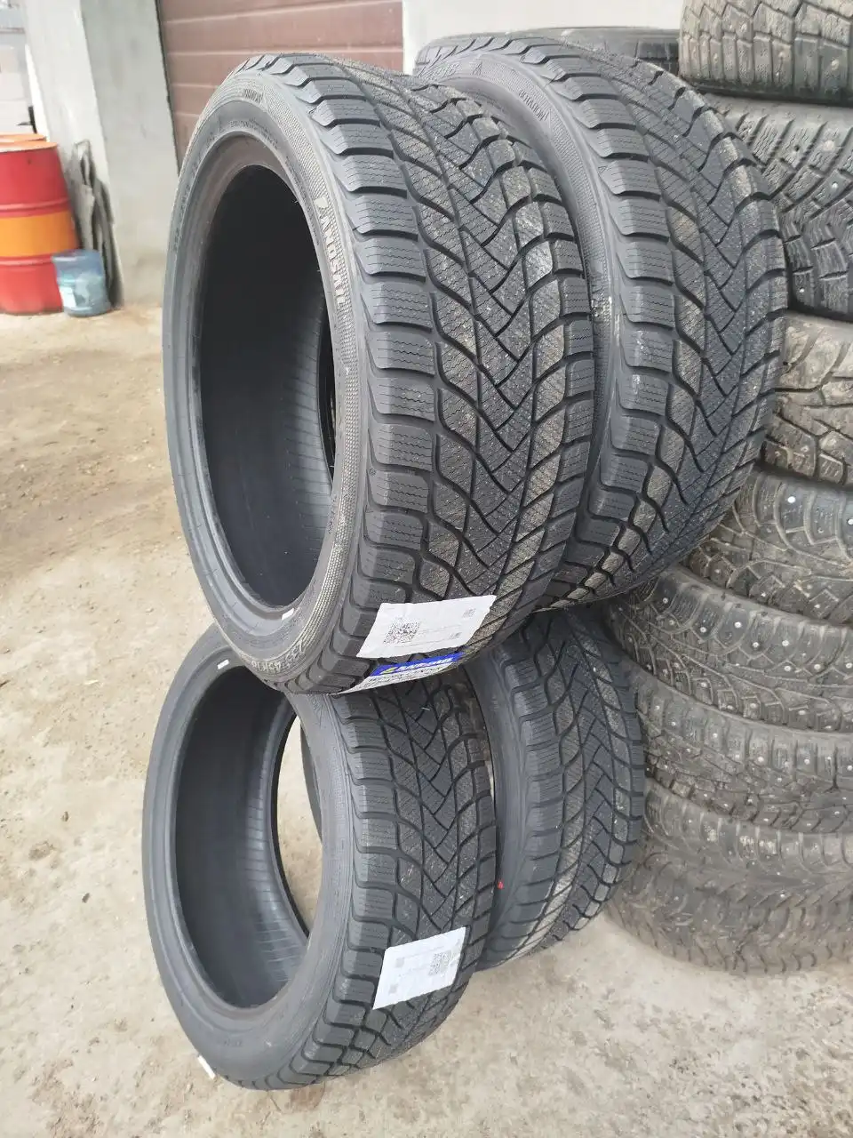 Продам диски 5/114.3 r18 с возможностью продажи с зимней резиной - Запчасти (Авто) в Нижний Новгород