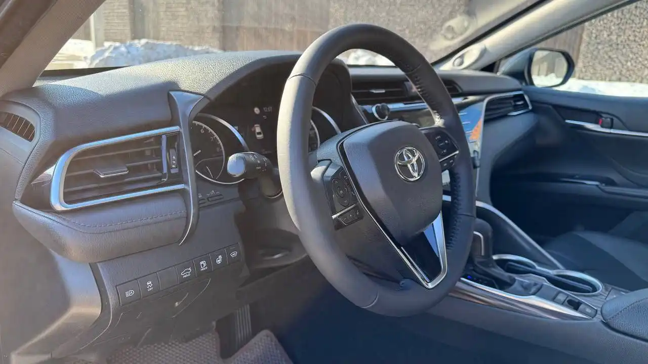 Toyota Camry 2020 года, 2.5 л, АКПП, максимальная комплектация - Легковые автомобили (Авто) в Нижний Новгород