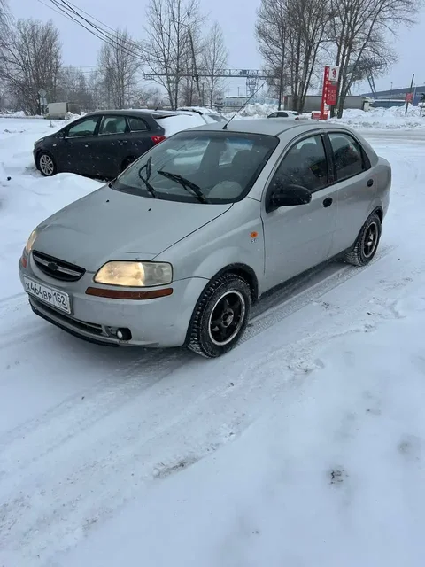 Продам Chevrolet Aveo 2004 года - Легковые автомобили в Нижний Новгород