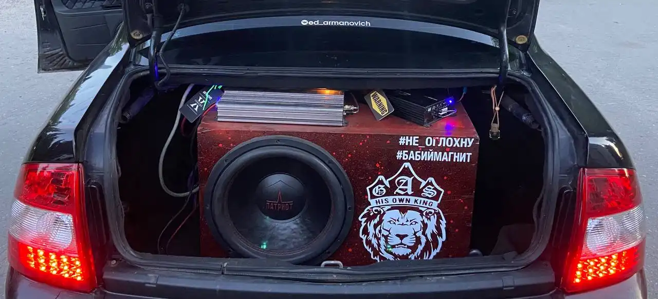 Продается автомобиль 2012 года с идеальным мотором и ходовой - Авто в Нижний Новгород