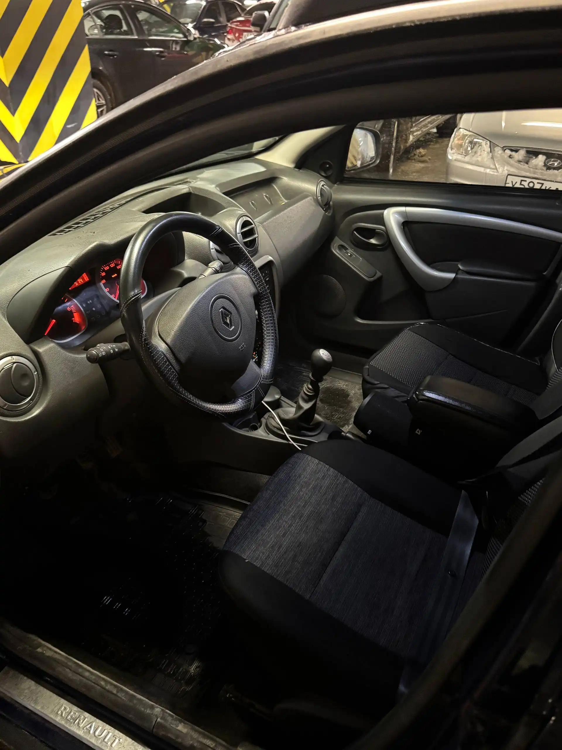 Renault Duster 2013 2.0 MT полный привод - Авто в Нижний Новгород