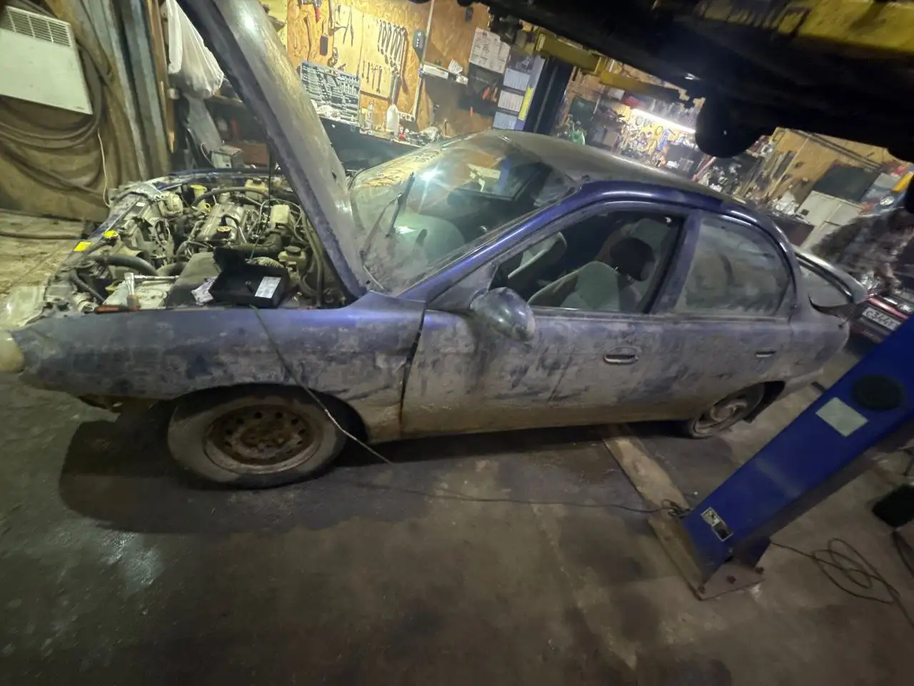 Разбор ВАЗ 2110 и Kia Sephia 2 - Автомобильные запчасти (Запчасти) в Нижний Новгород