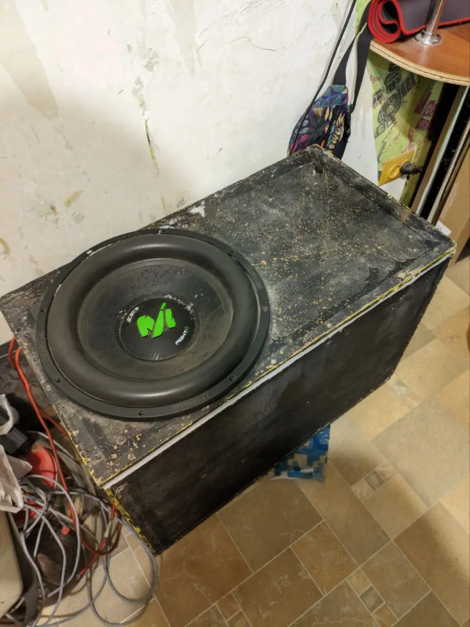 Продажа аудиокомпонентов для авто: сабвуферы, динамики, усилители - Аудиооборудование (Авто) в Нижний Новгород