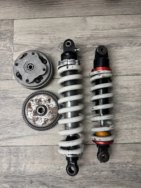 Продажа автозапчастей: амортизаторы и корзина сцепления - Амортизаторы и сцепление в Нижний Новгород