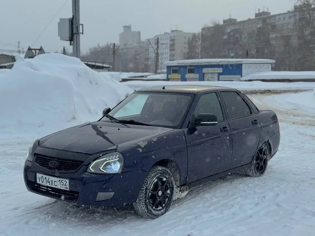 Продажа LADA PRIORA 2012 года в цвете Персей - Грузовики и фургоны в Нижний Новгород