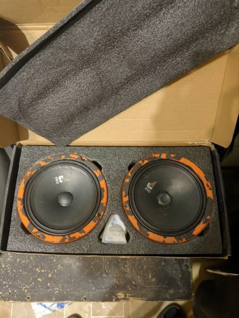 Автомобильная аудиосистема Gryphon и Machete - Минивэны в Нижний Новгород