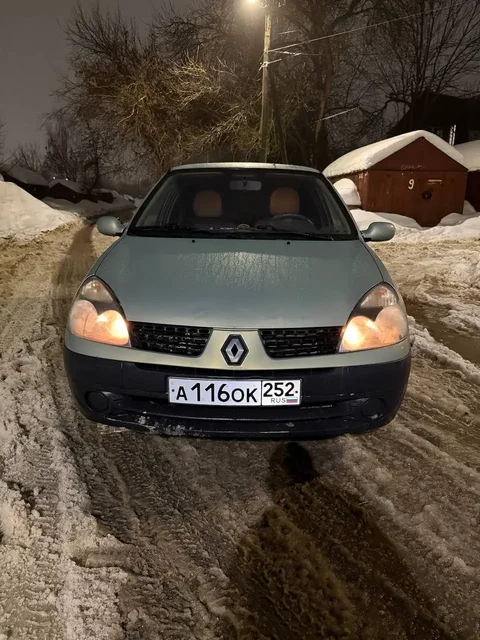 Renault Clio 2002 года с автоматом и кондиционером - Легковые автомобили в Нижний Новгород