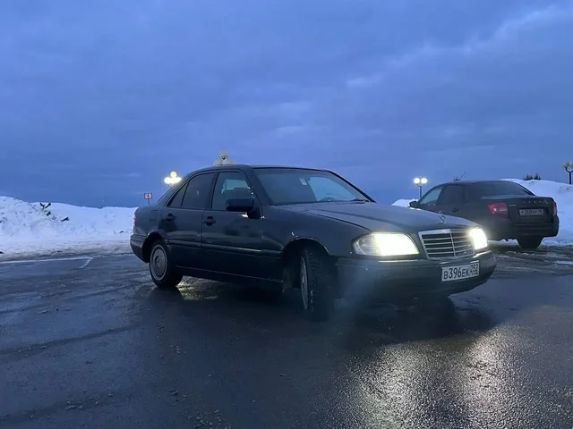 Mercedes W202 C180 автомат в хорошем состоянии - Легковые автомобили в Нижний Новгород