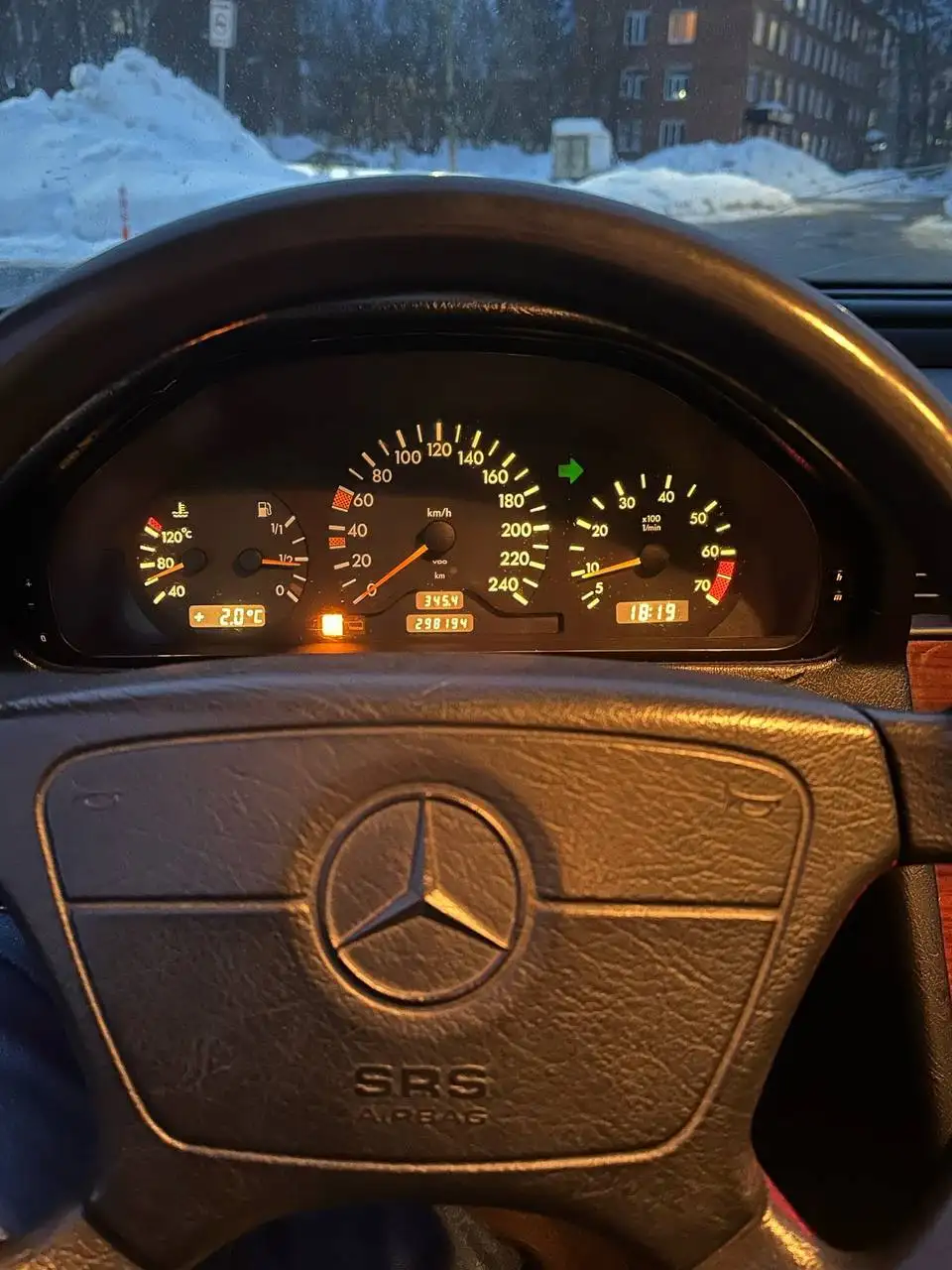 Mercedes W202 C180 автомат в хорошем состоянии - Легковые автомобили (Авто) в Нижний Новгород