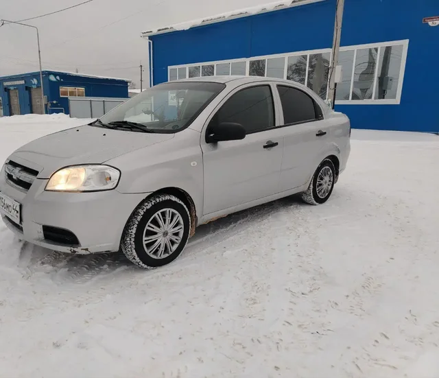 Продам авто Toyota 2011 года, механика, мотор 1.2, на разбор/восстановление - Легковые автомобили в Нижний Новгород