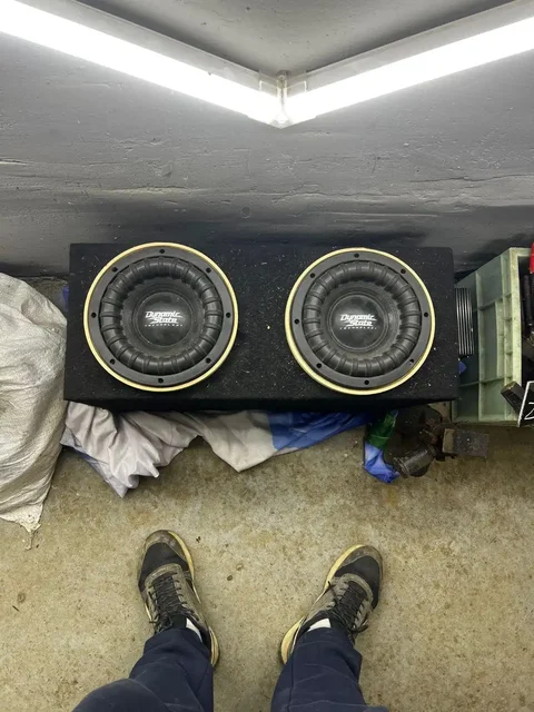 Усилитель 1.1600 с сабуфферами ДСТ - Авто в Нижний Новгород