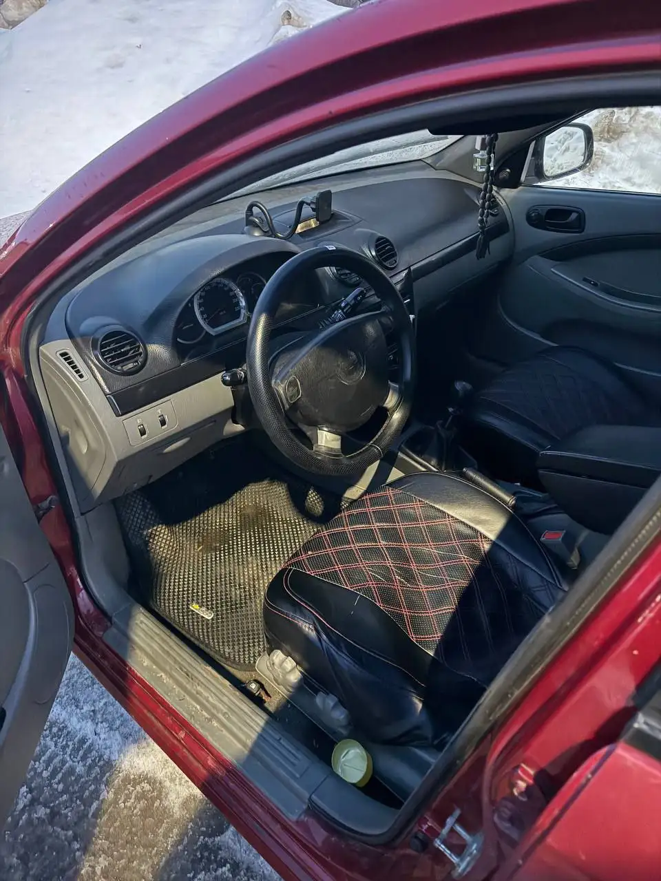 Lada Largus 2011 года с двигателем 1.4 механика - Легковые автомобили (Авто) в Нижний Новгород