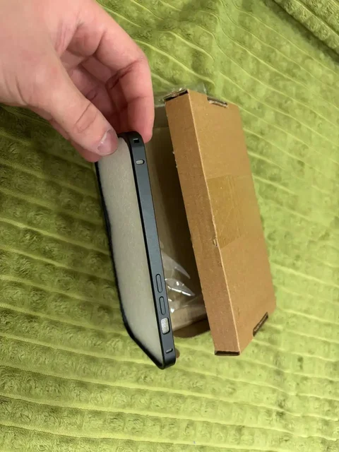 Продам алюминиевую рамку на iPhone 15 - Электроника в Нижний Новгород