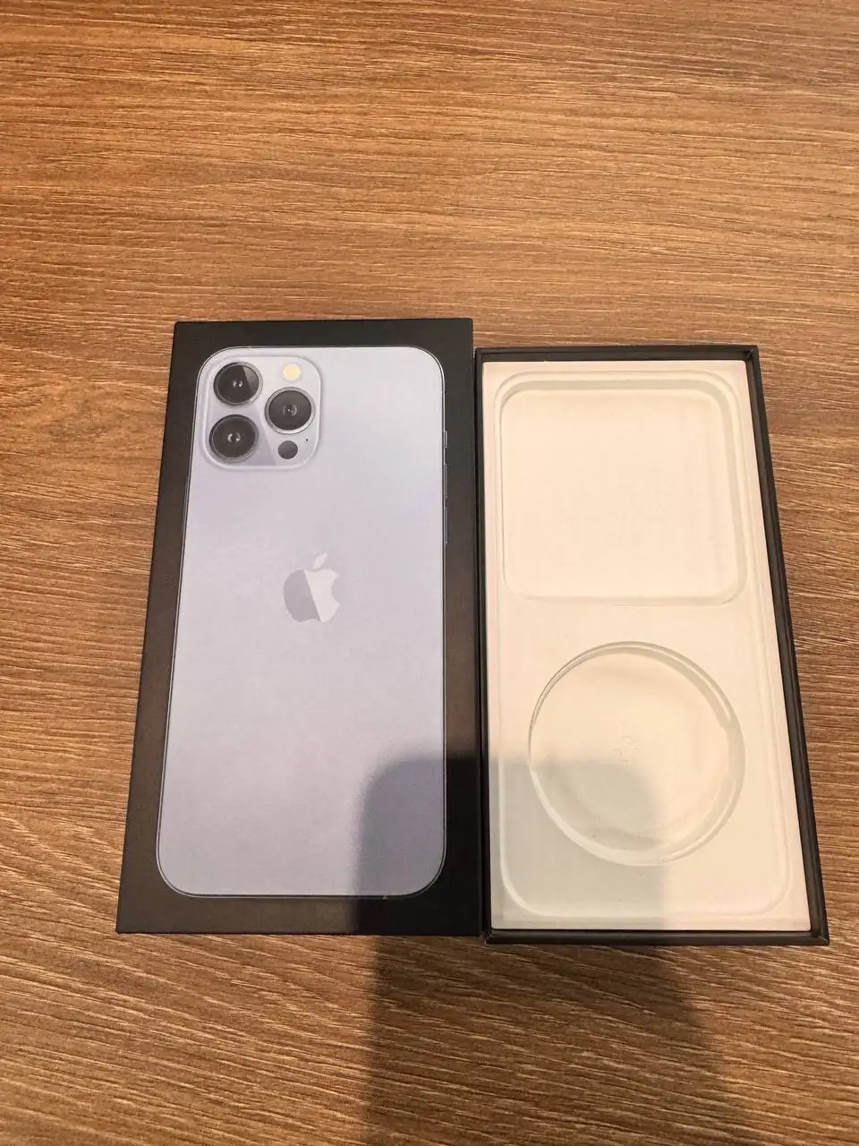 Продажа iPhone 13 Pro Max 512GB голубой - Смартфоны (Электроника) в Нижний Новгород