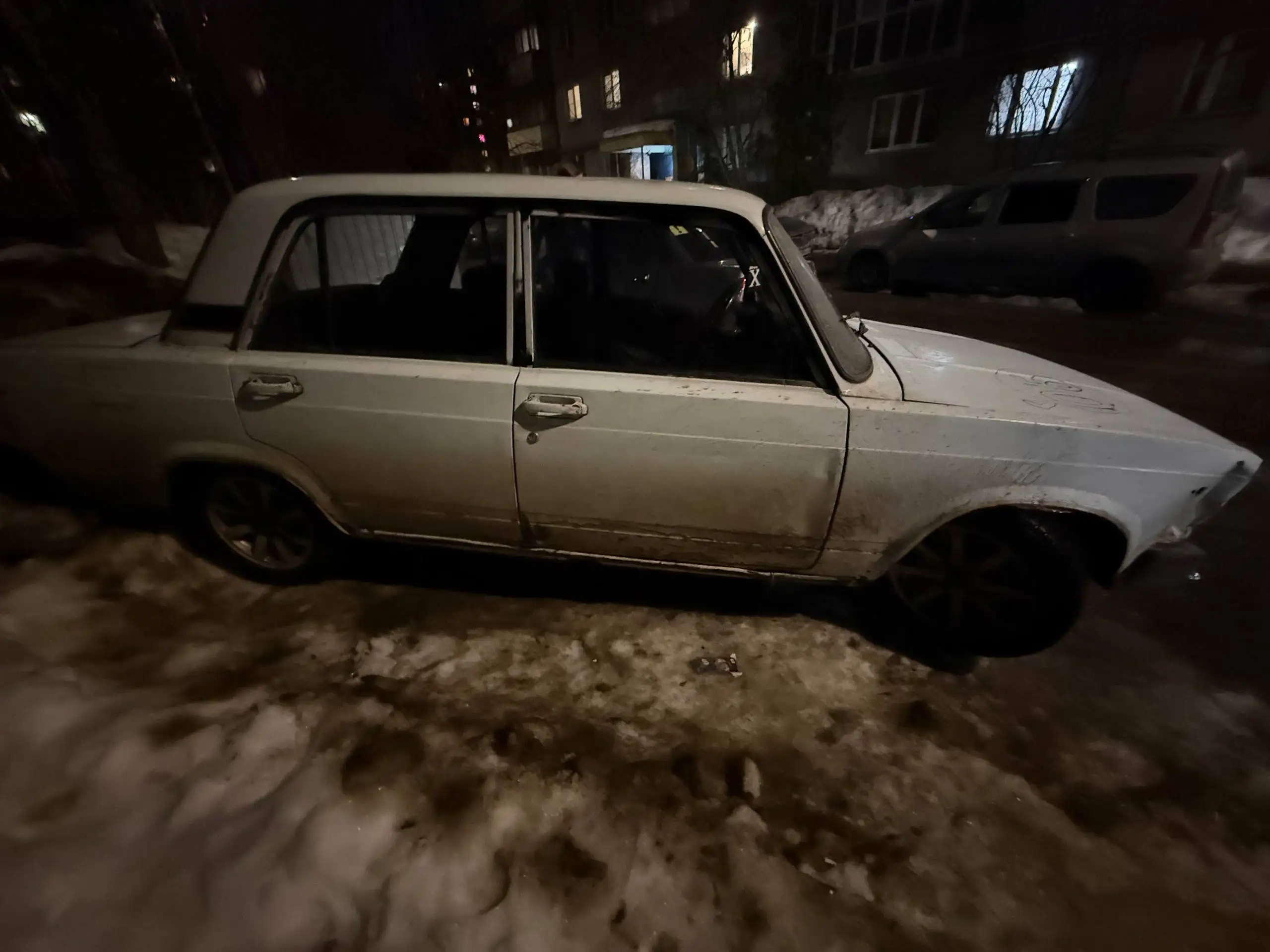 Продажа ВАЗ 2105 без дисков - Авто в Нижний Новгород