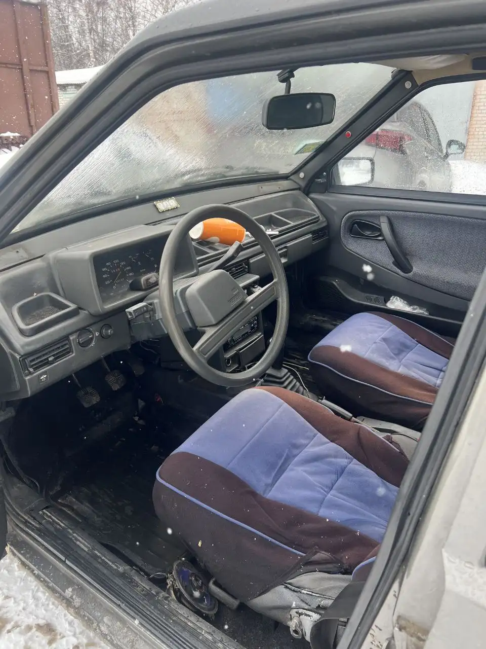 Продажа автомобиля 1993 года, карбюратор, мотор 1.5, с документами - Авто в Нижний Новгород