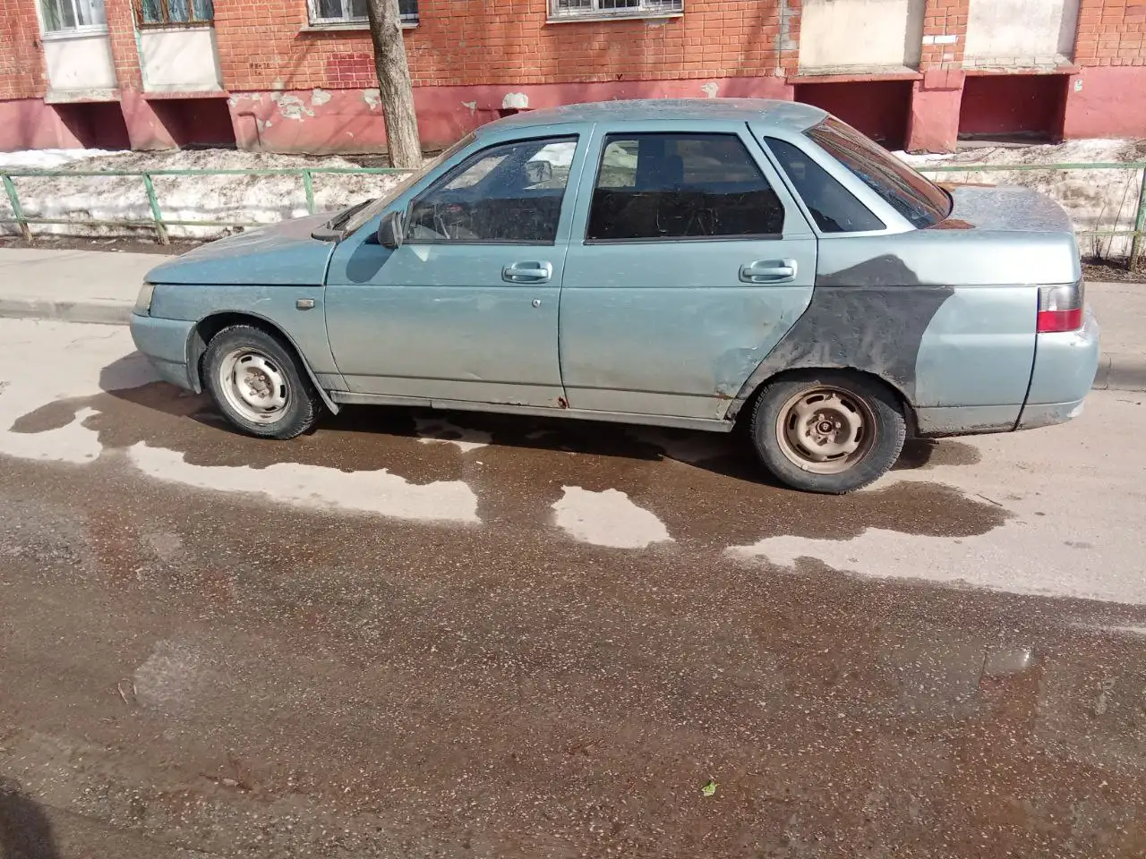 ВАЗ 2110 2002 года на полном ходу в Нижнем Новгороде - Авто в Нижний Новгород