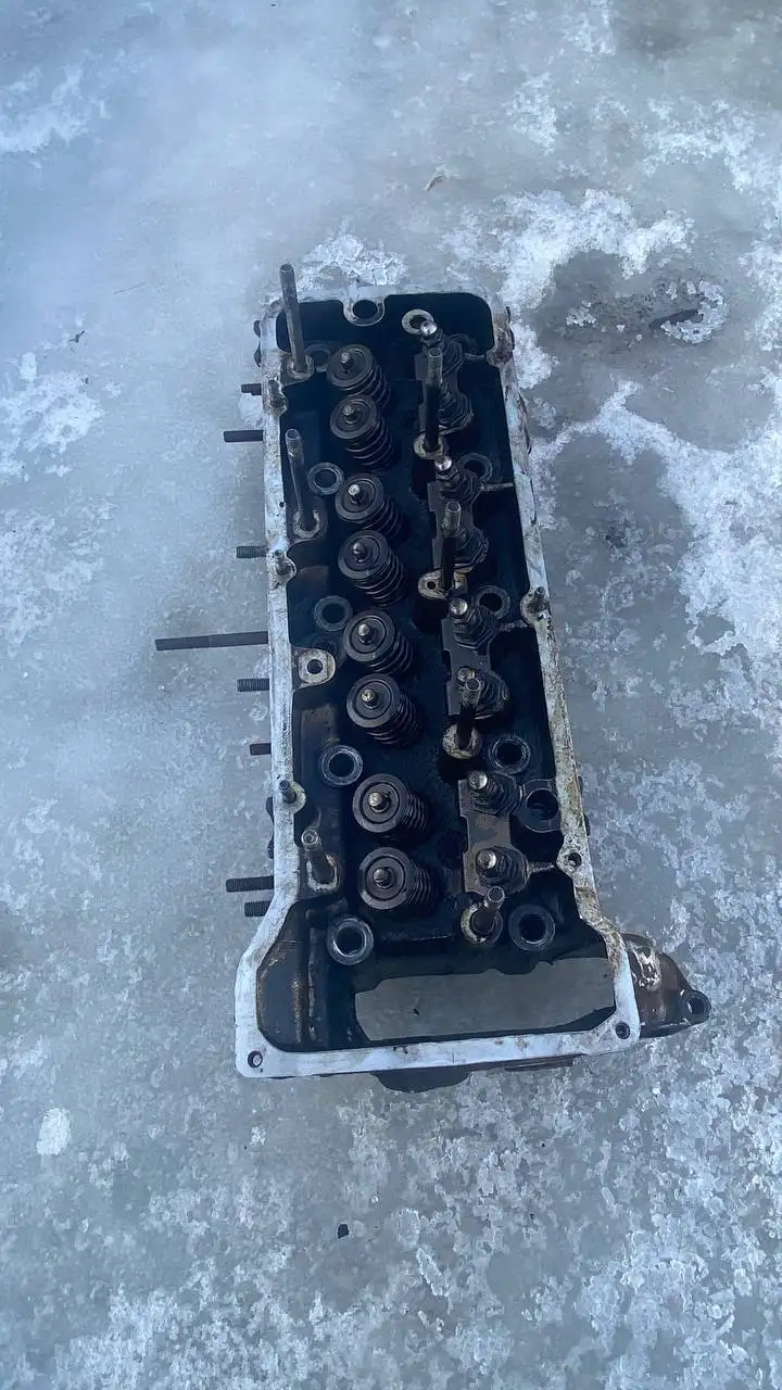 ГБЦ Niva 21214 с трещиной - Двигатель (Запчасти) в Нижний Новгород