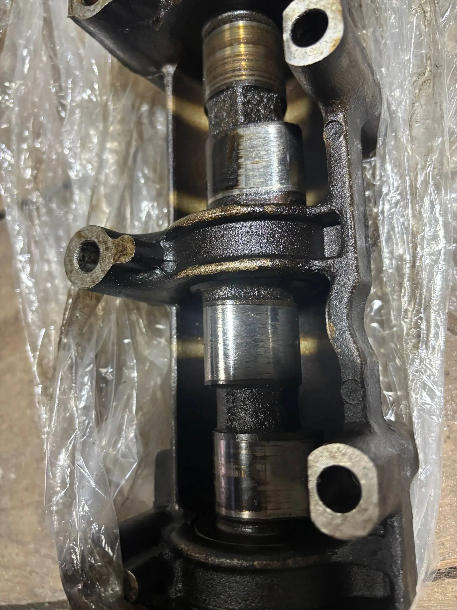 Запчасти ВАЗ 2107: распредвал, полуоси, амортизаторы - Автозапчасти ВАЗ (Запчасти) в Нижний Новгород