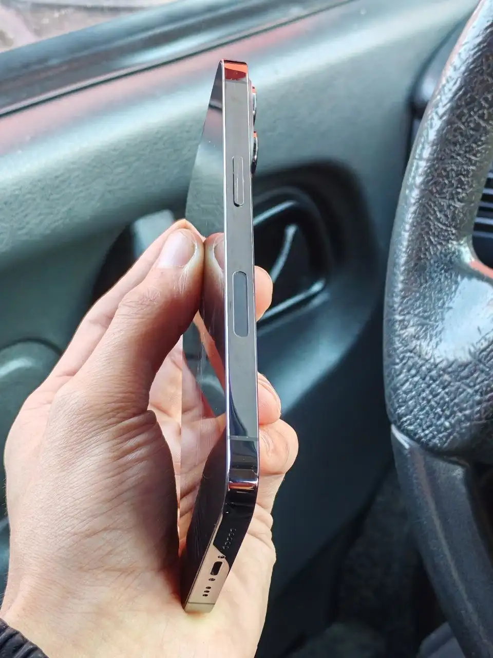 iPhone 13 Pro 128 ГБ с трещиной на стекле - Смартфоны (Электроника) в Нижний Новгород