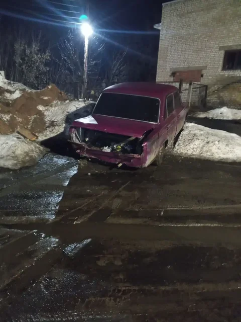 ВАЗ 2106 в разборе - Колпаки колесные в Нижний Новгород