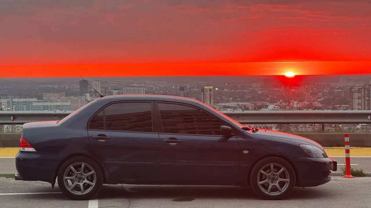 Продажа Mitsubishi Lancer 1.3 - Легковые автомобили (Авто) в Нижний Новгород