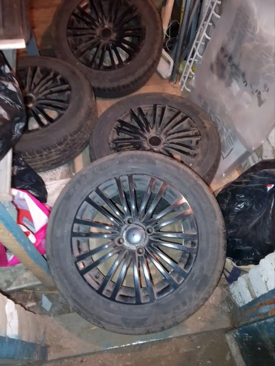 Продажа дисков 14R с резиной для Приоры - Запчасти (Авто) в Нижний Новгород