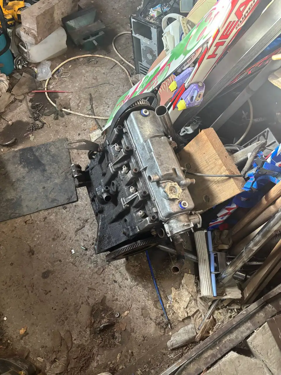 Мотор 21099 - Запчасти (Авто) в Нижний Новгород