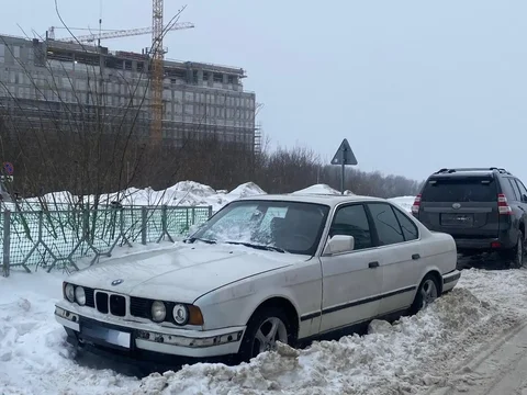 Разбор BMW E34 524td: запчасти в наличии - Аккумуляторы в Нижний Новгород