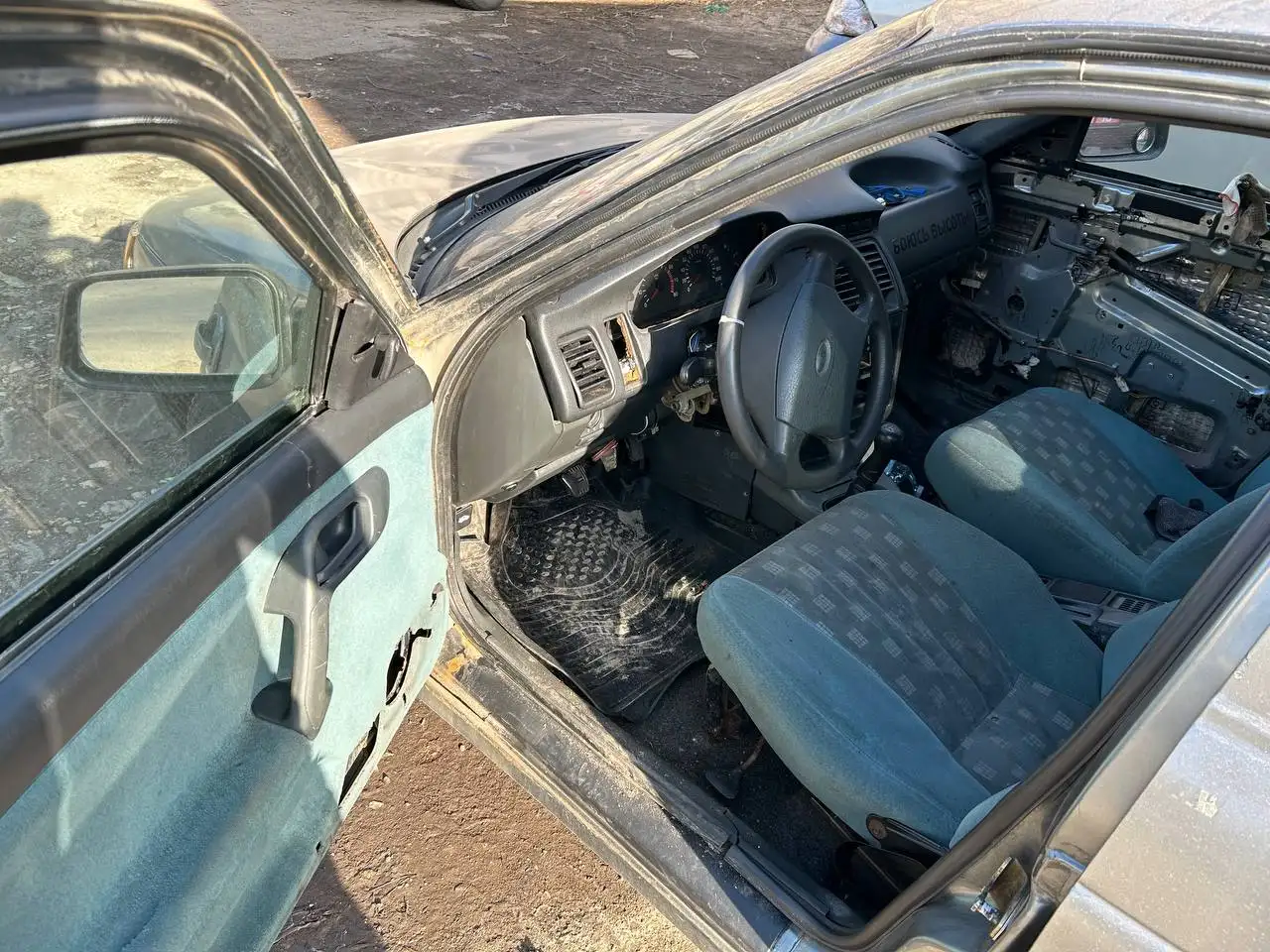 Продажа автомобиля 2005 года, на ходу, чистые документы - Авто в Нижний Новгород