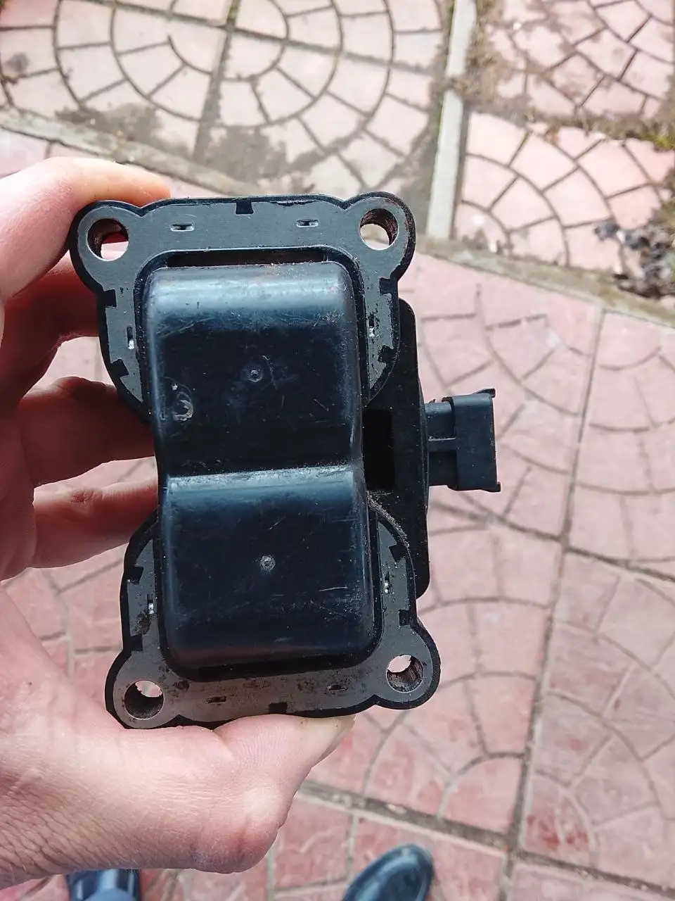 Продажа катушки на двигатель 16-8кл - Запчасти (Авто) в Нижний Новгород