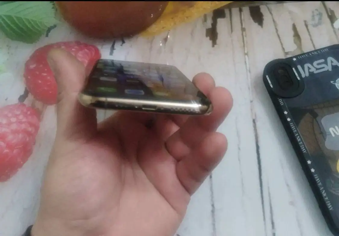 iPhone 64GB в идеальном состоянии - Смартфоны и телефоны (Электроника) в Кстово