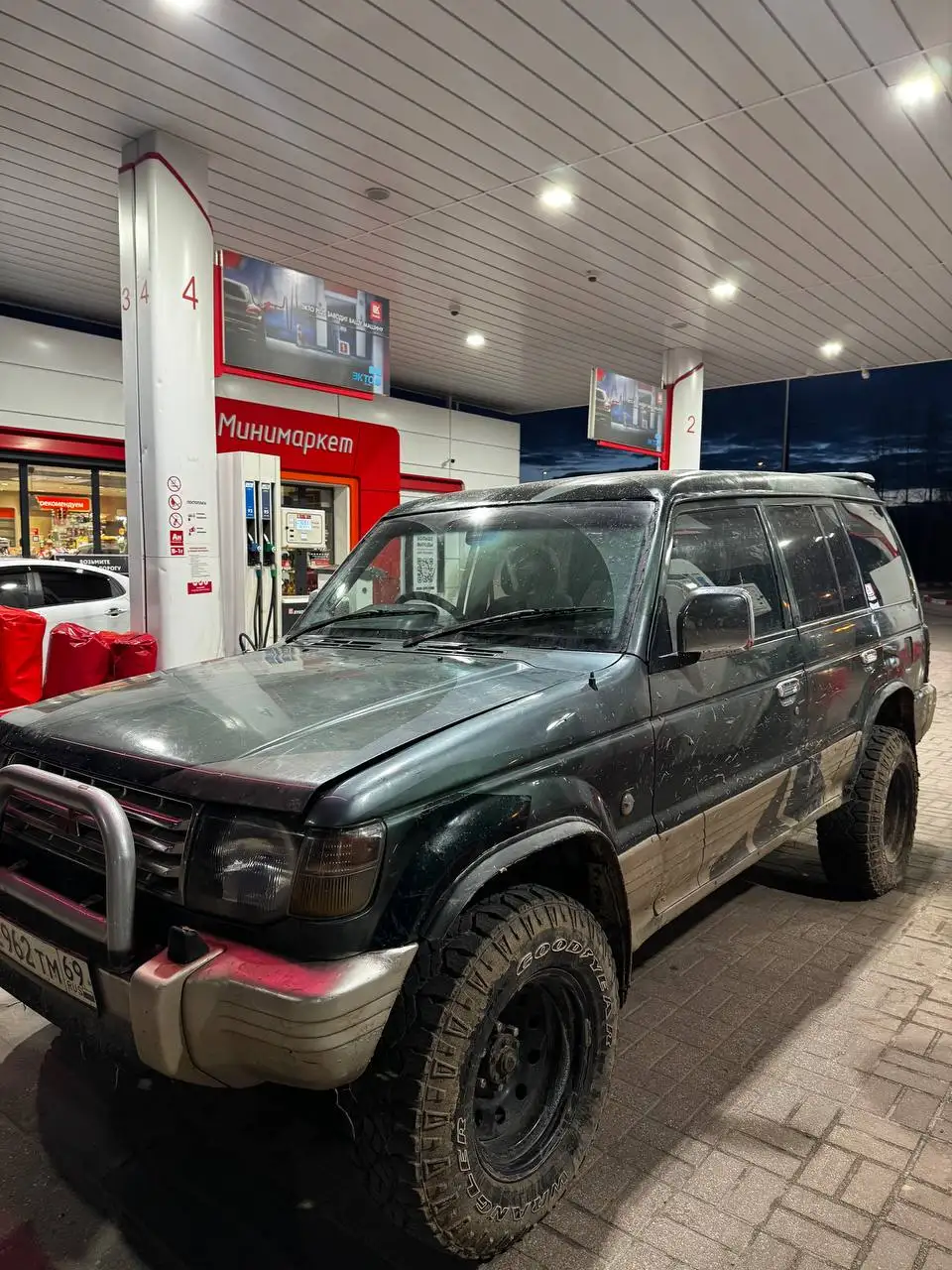 Mitsubishi Pajero II 1992 - Внедорожники (Авто) в Нижний Новгород