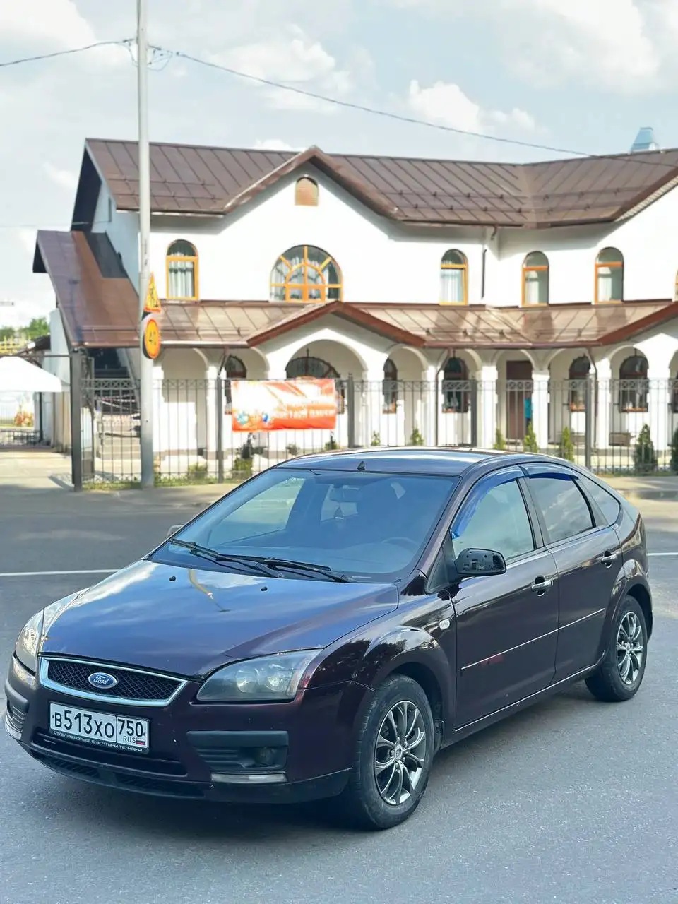 Продажа автомобиля 6 год автомат 1.6 - Легковые автомобили (Авто) в Москва