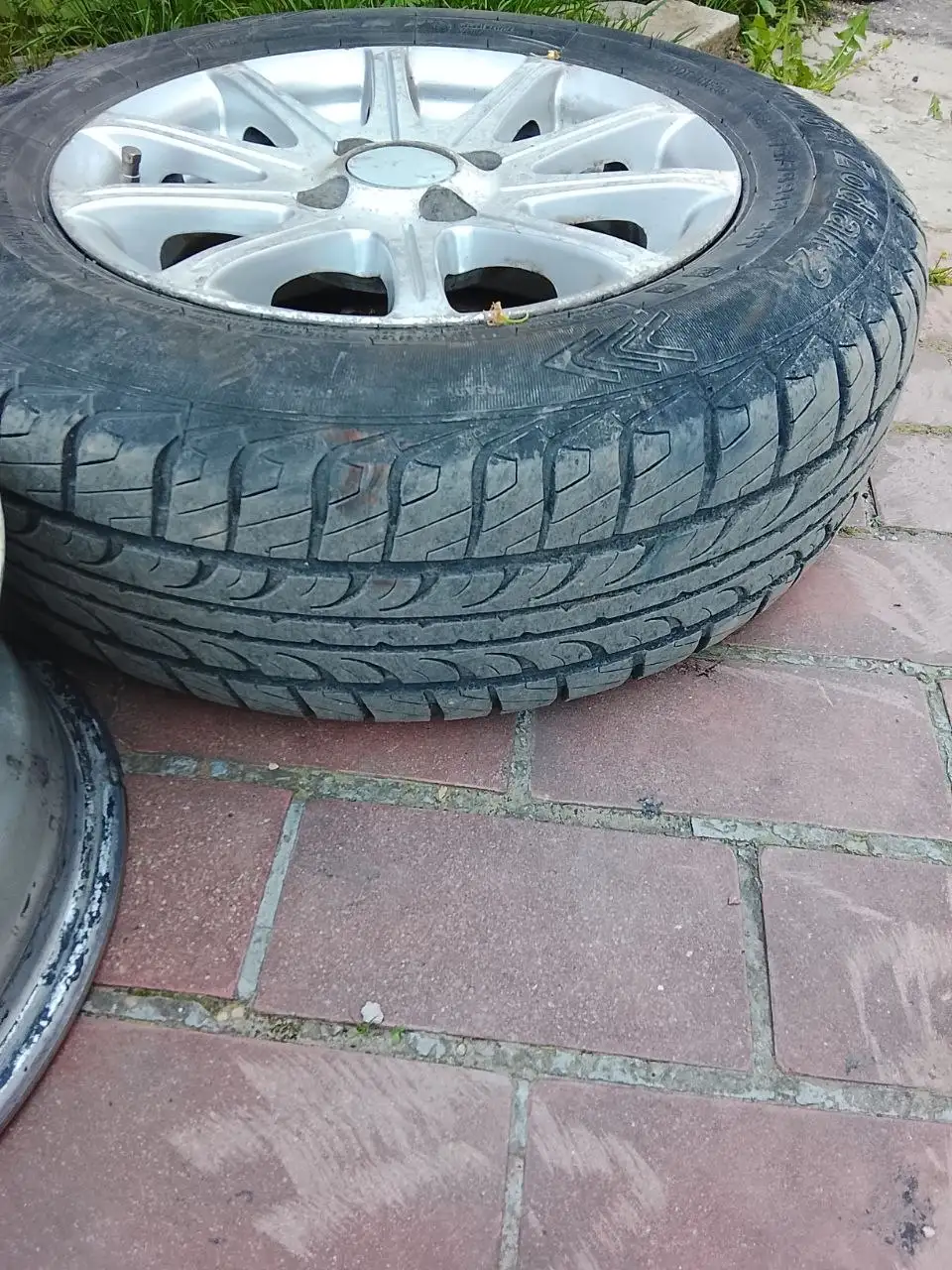 Продам 2 комплекта колес на литье - Колеса и шины (Авто) в Нижний Новгород