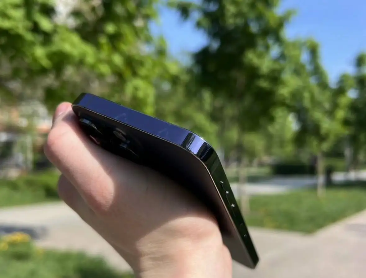 Продам iPhone 14 Pro 512GB - Мобильные телефоны (Электроника) в Нижний Новгород